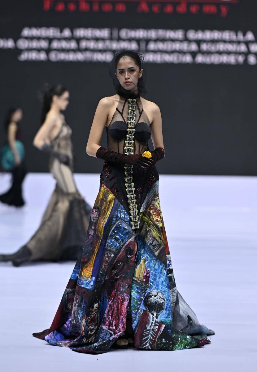 koleksi gown couture dari Immerse di IFW 2025 (Doc. Immerse)